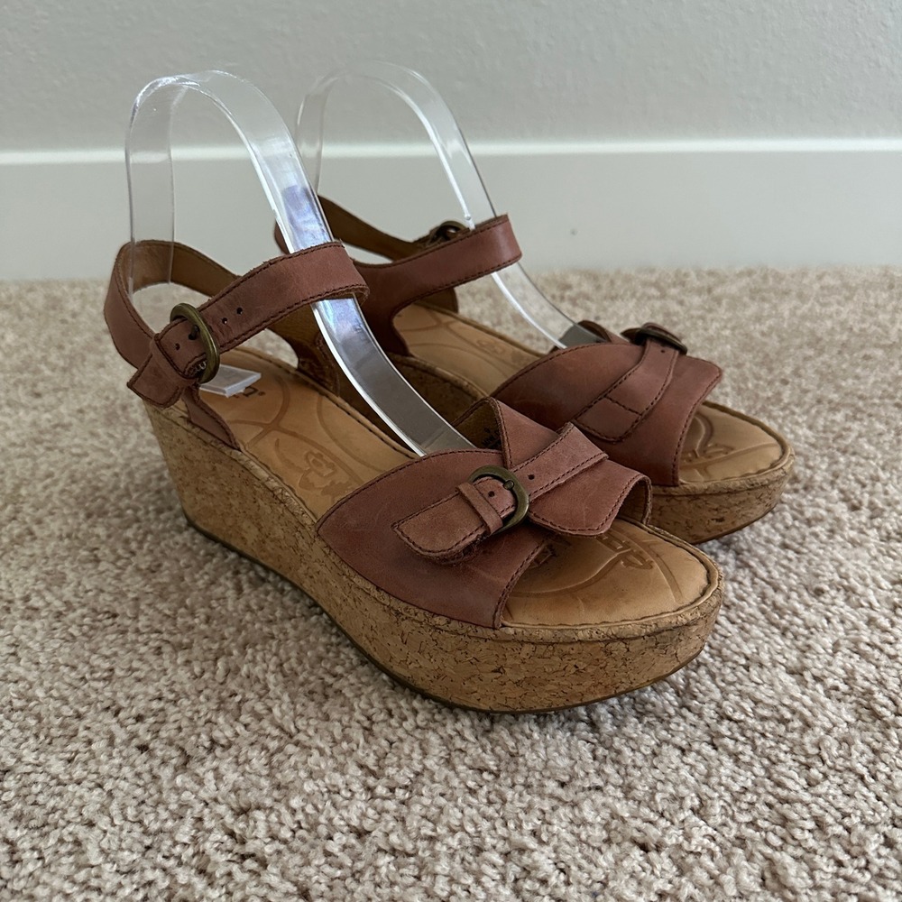 Born Wedge Sandals Womens 9 Brown Leather Cork Platform D31516